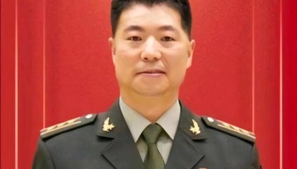 开云官网-“英雄团长”祁发宝，再次出镜大会，如今晋升新的职务